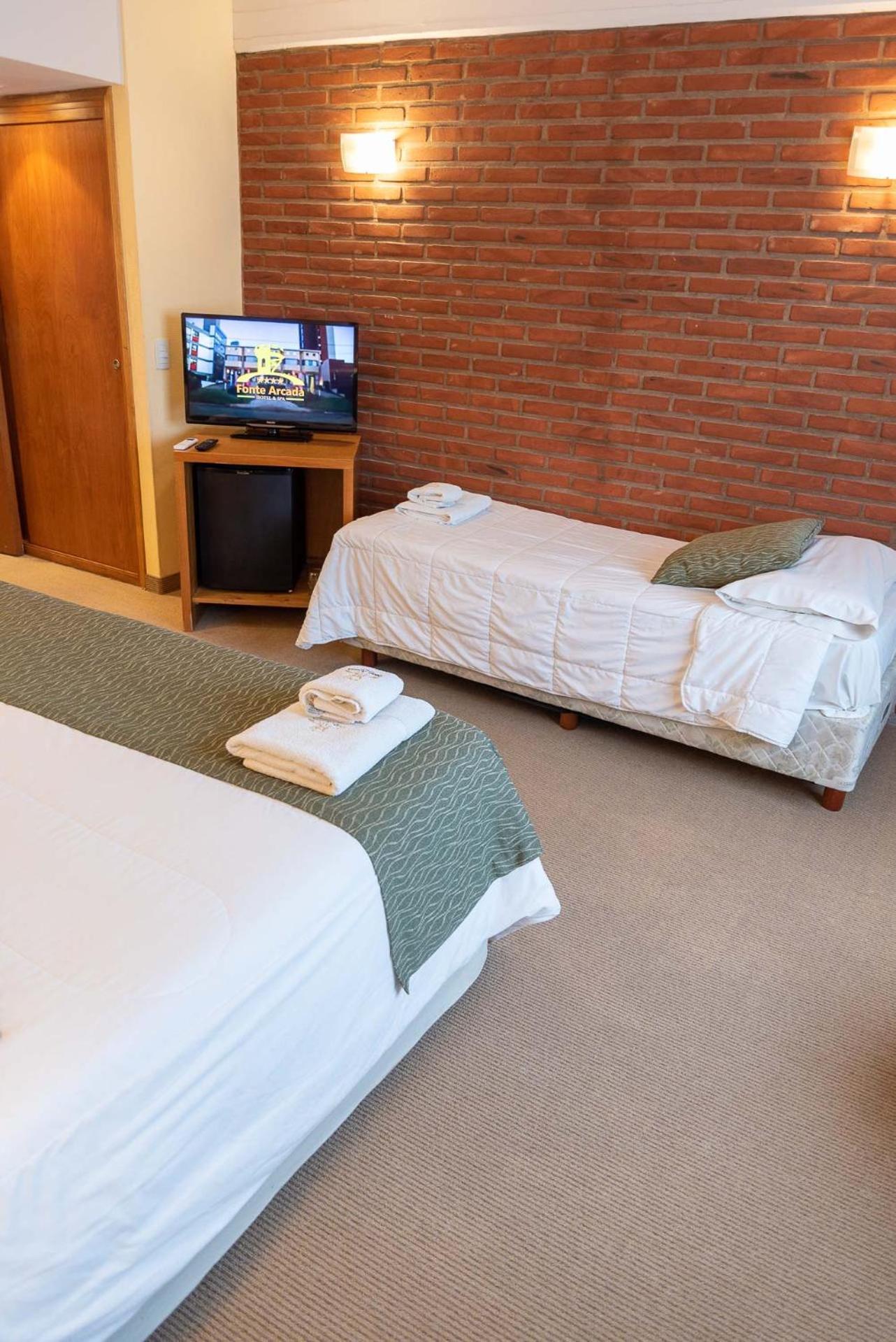 Fonte Arcada 4* Villa Gesell
