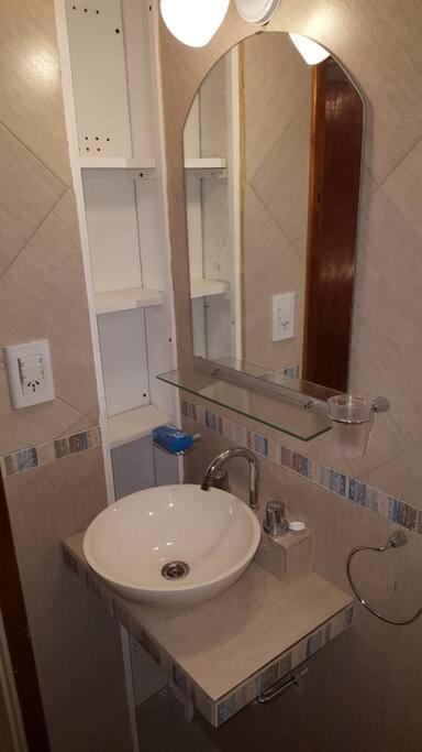 Comodo Departamento A 100 M Del Mar Y Bosque Apartment