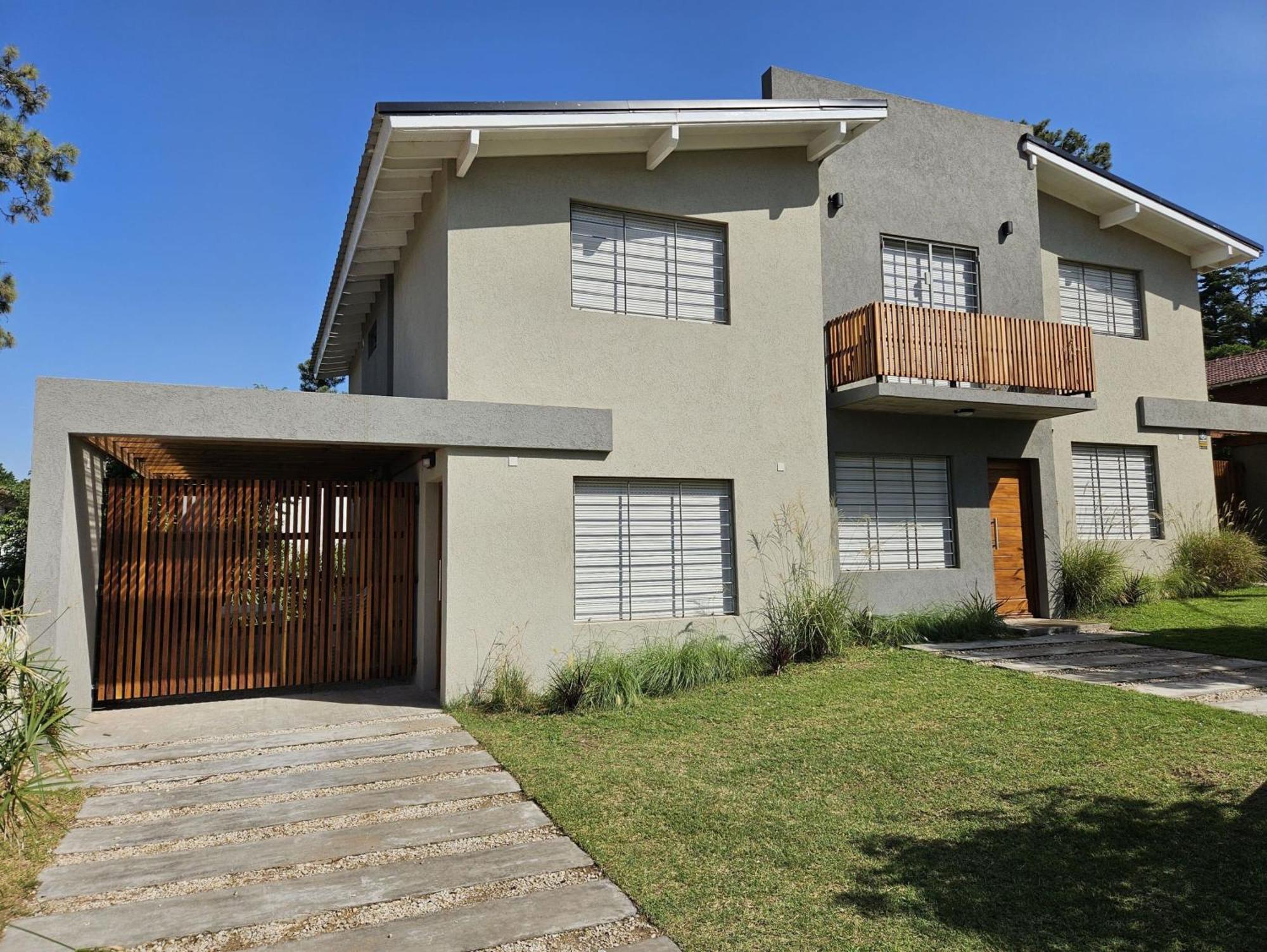 Duplex Familiar Av 5 Y Paseo 117 Villa Gesell