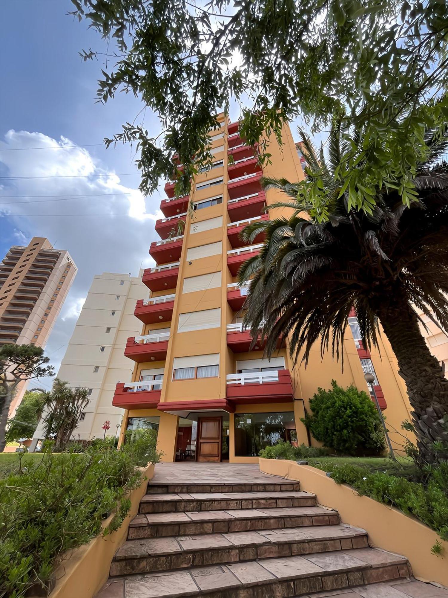 Apartment Edificio Romeo Iv *