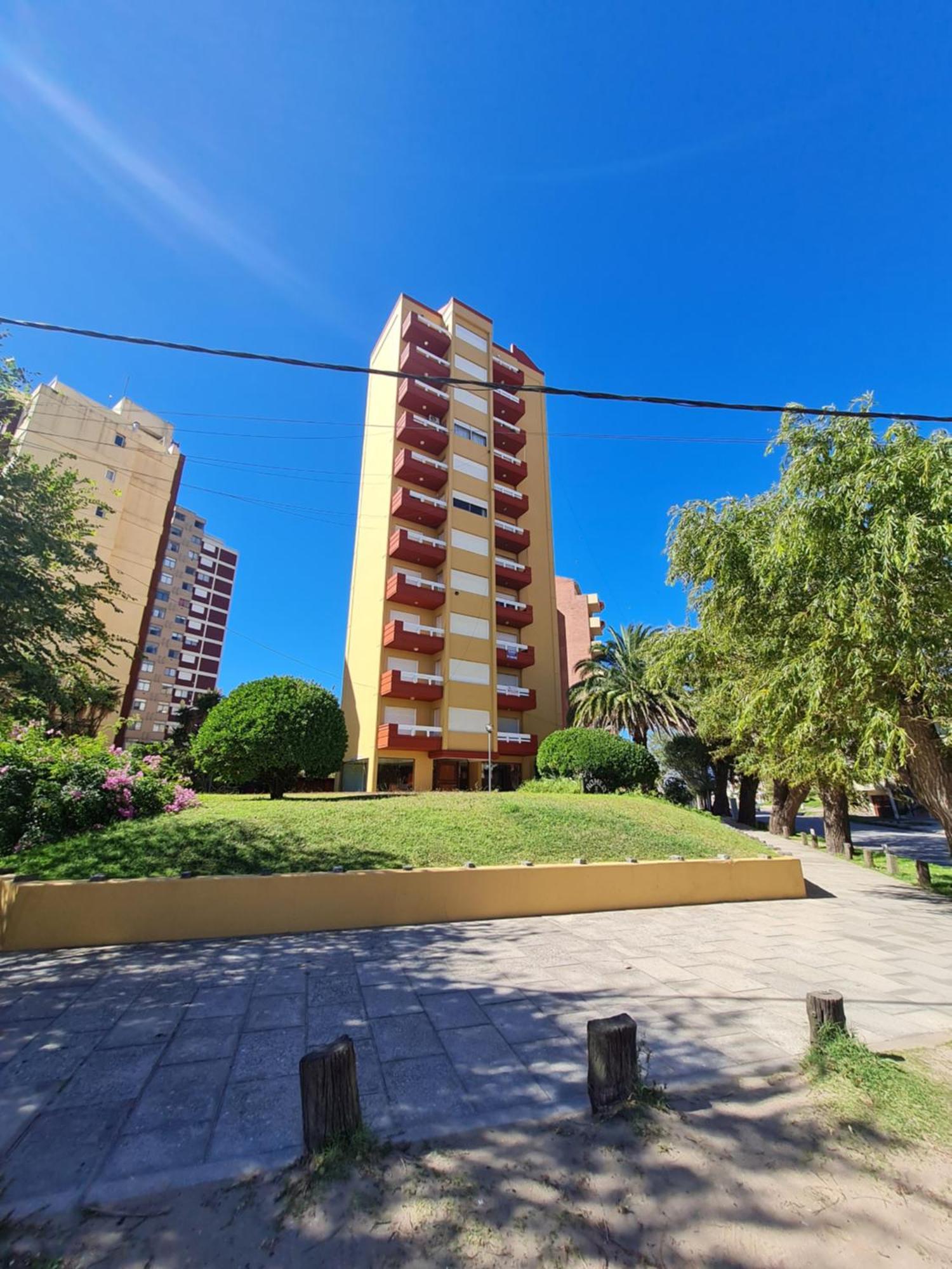 Apartment Edificio Romeo Iv Villa Gesell