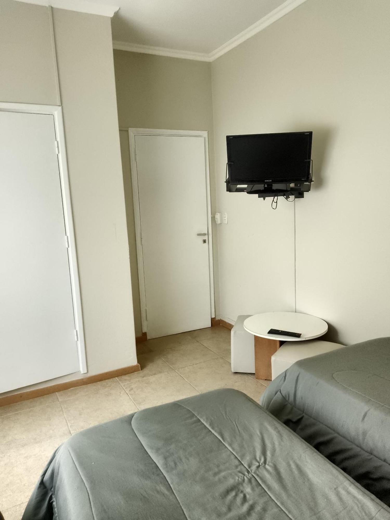 Hotel Edith