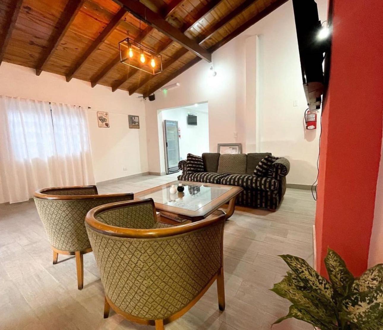 Hotel Aguila Blanca 2*