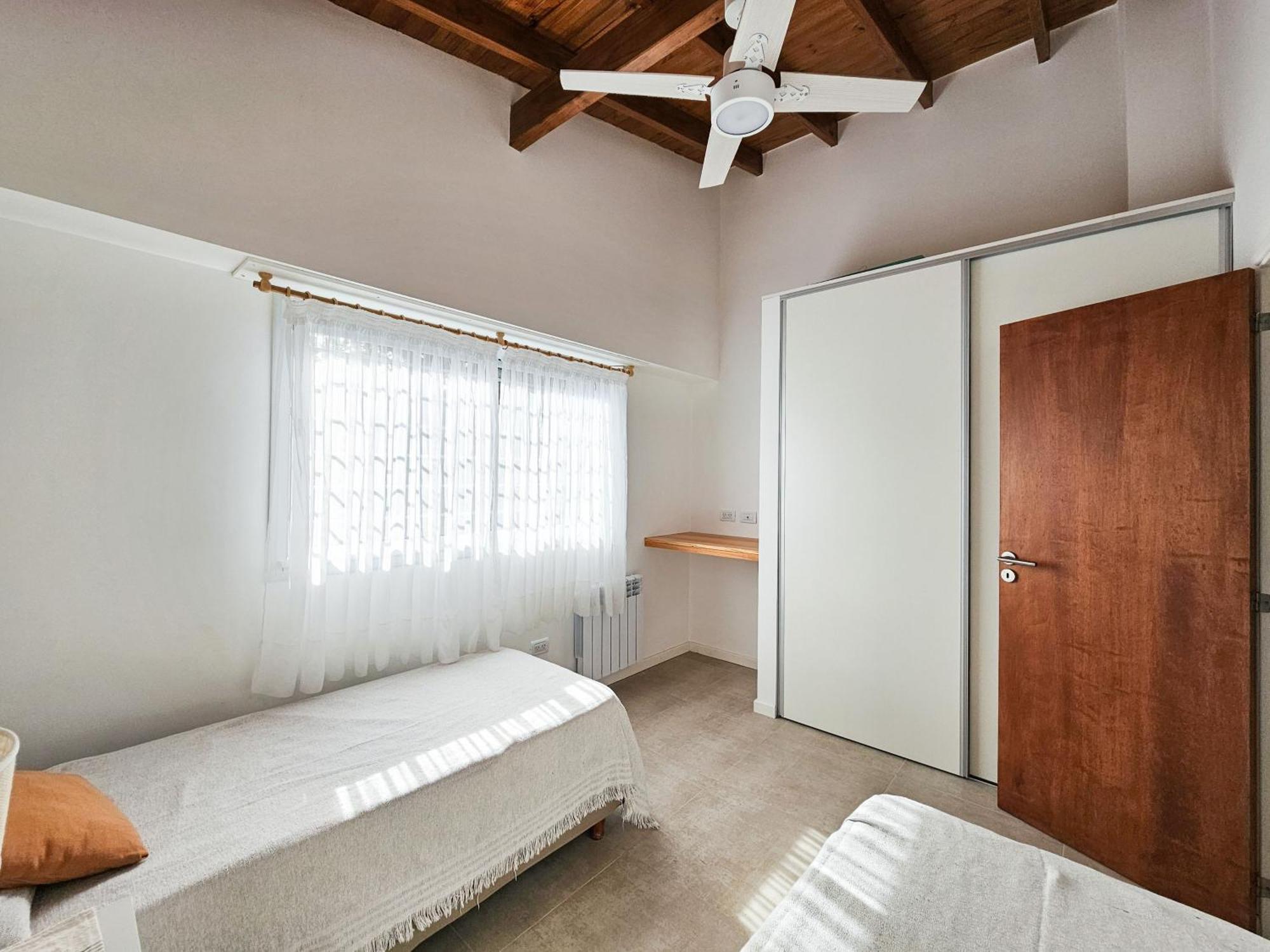 Duplex Familiar Av 5 Y Paseo 117 *