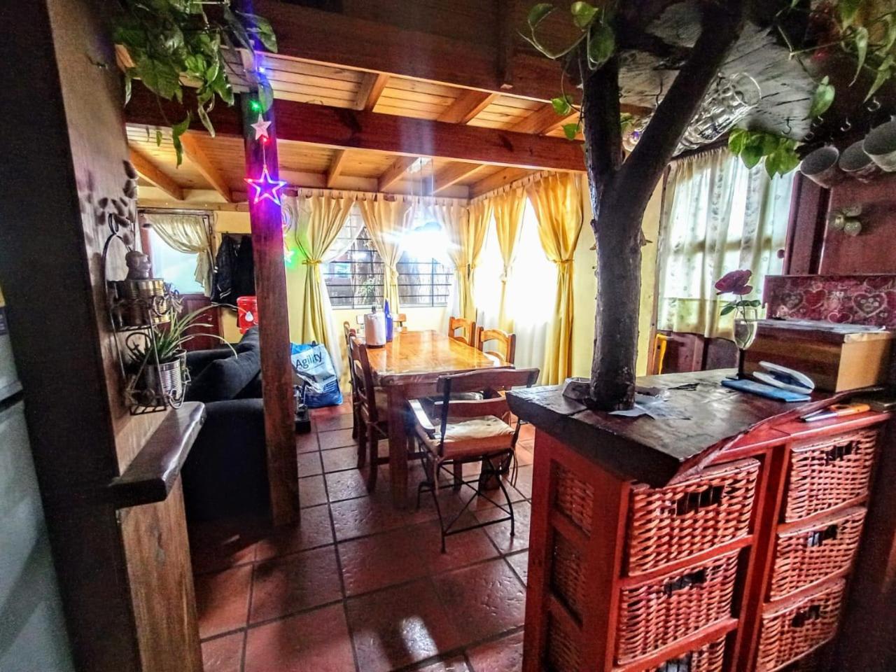 Casa Familias Muy Cerca Playa Y Av3 Villa Gesell