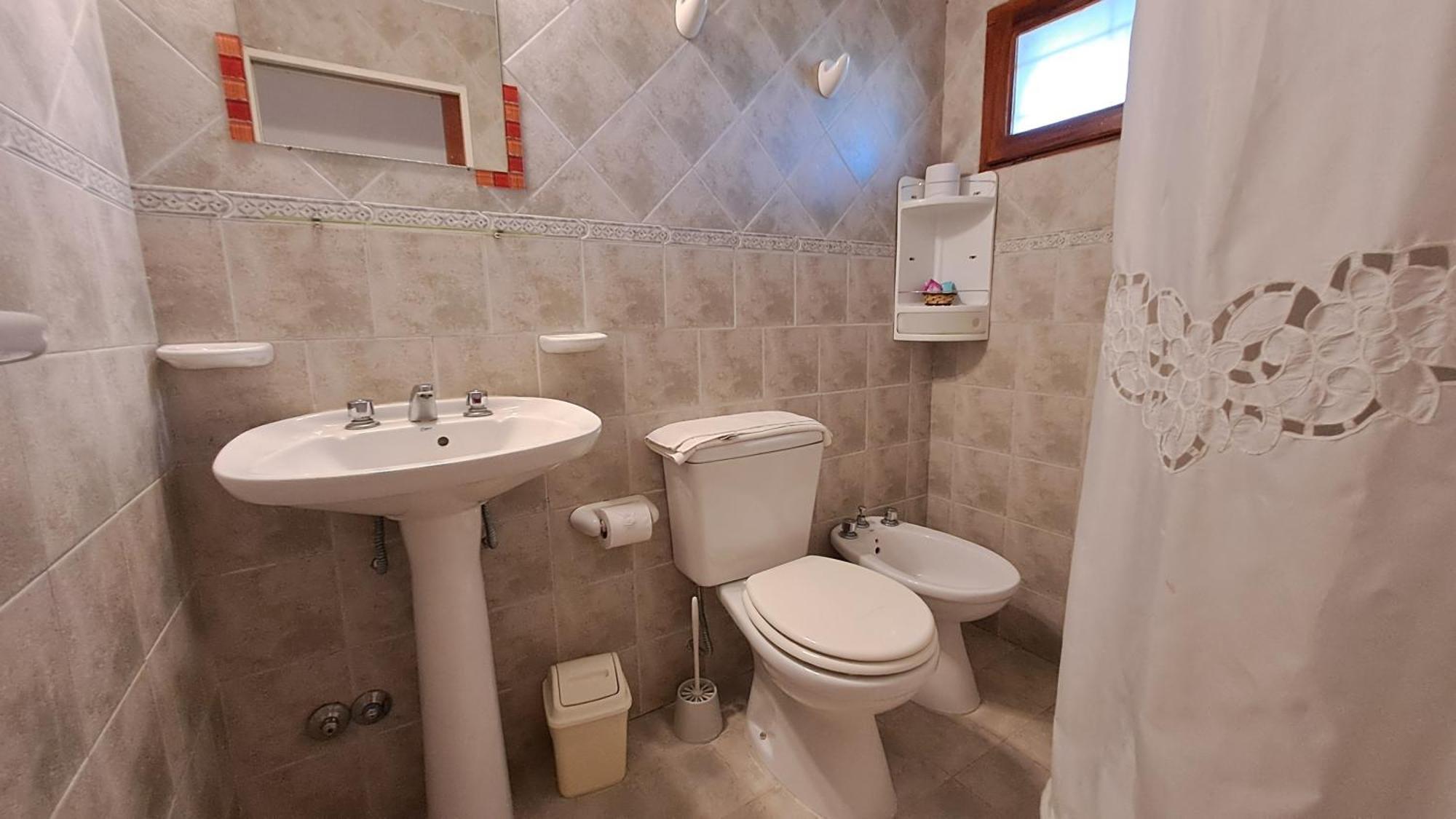 Albert Hotel 2*