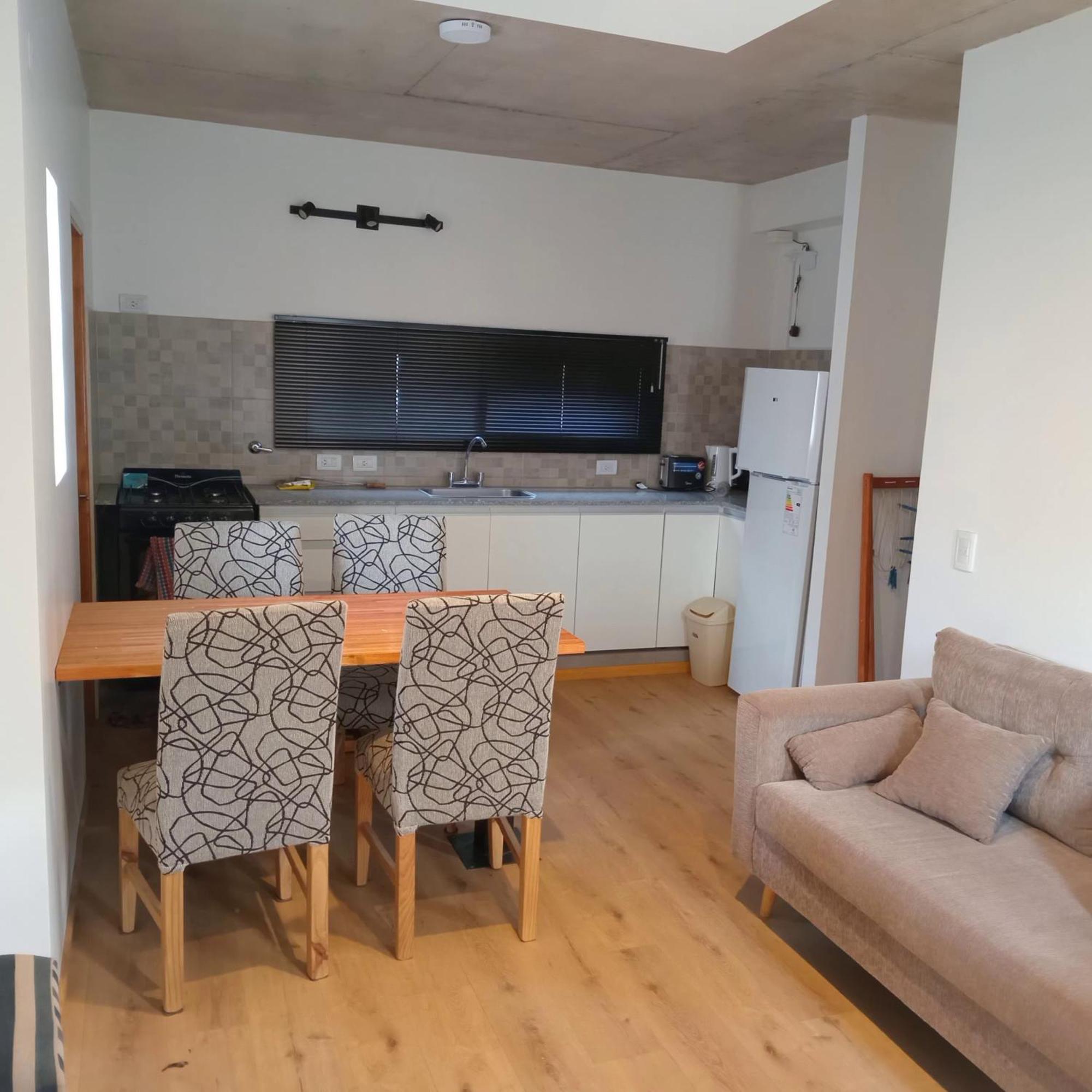 Apartamento Deptos En Gesell Ohana Ii A Cuadra Del Mar- Centro Villa Gesell