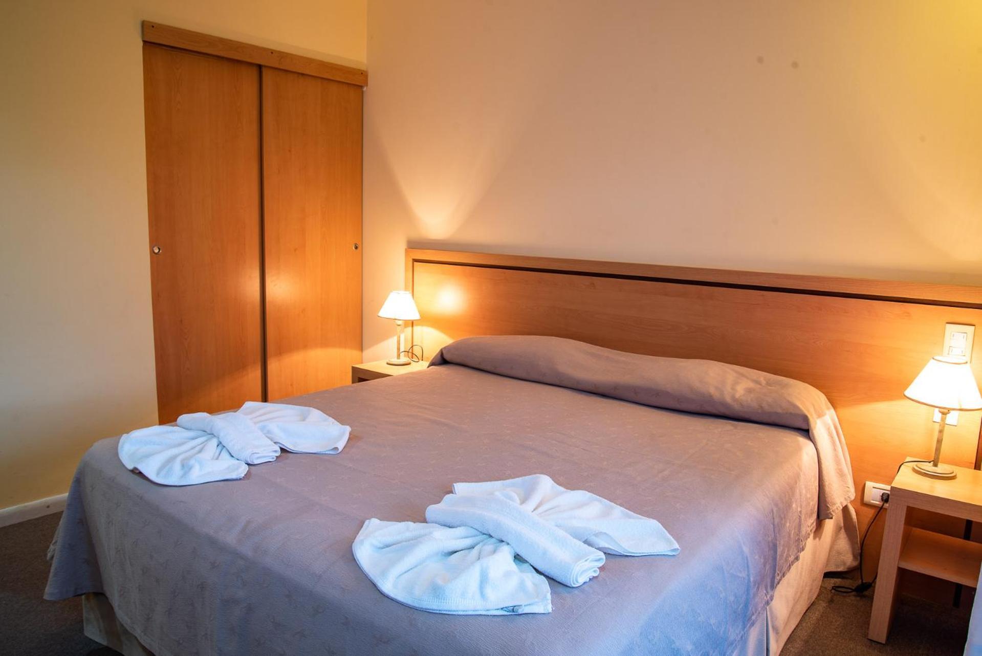 Hotel Vesubio Ii Villa Gesell