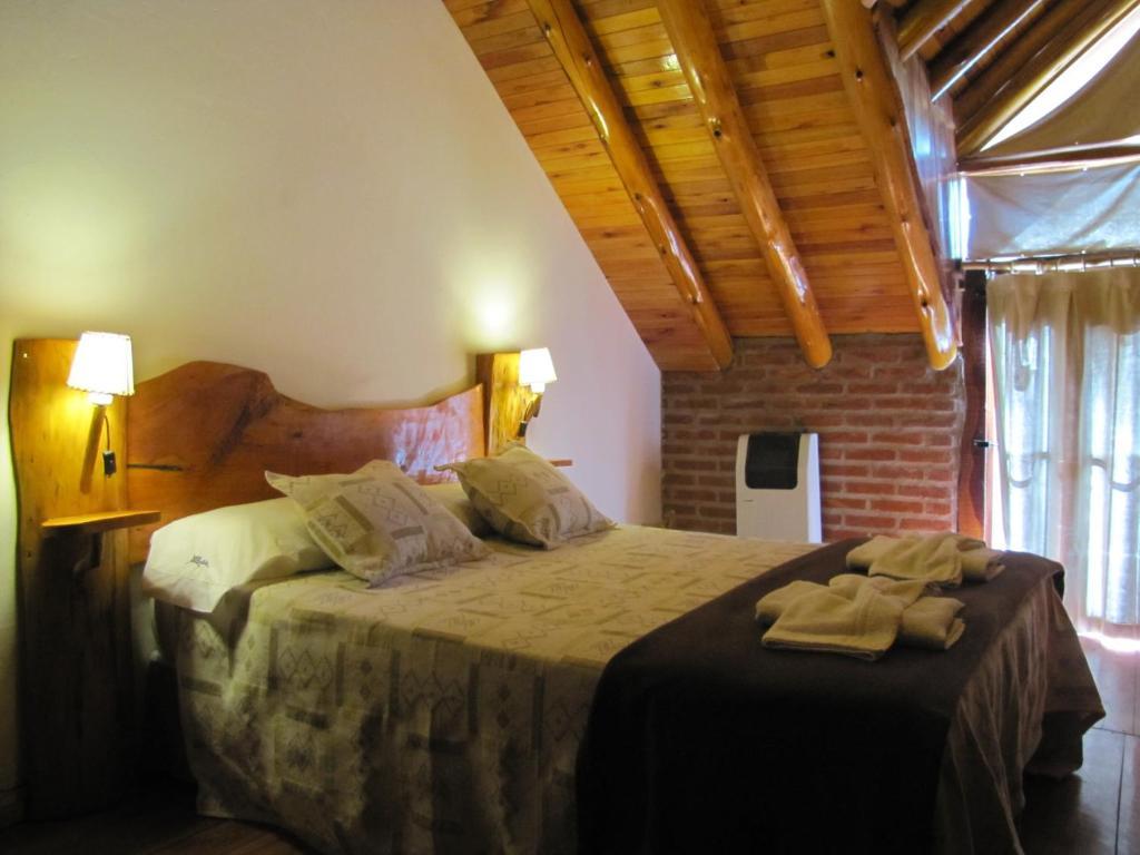 Loma Escondida & Lodge *