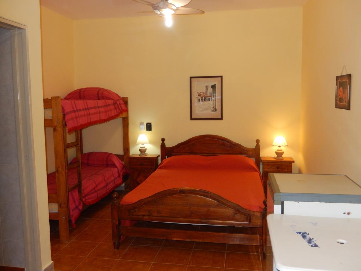 Familiar Lo De Julia Inn
