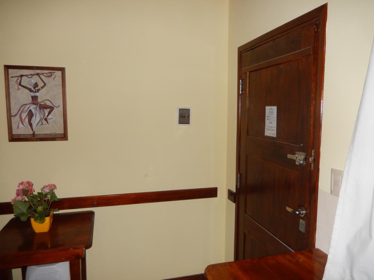 Inn Familiar Lo De Julia Villa Gesell