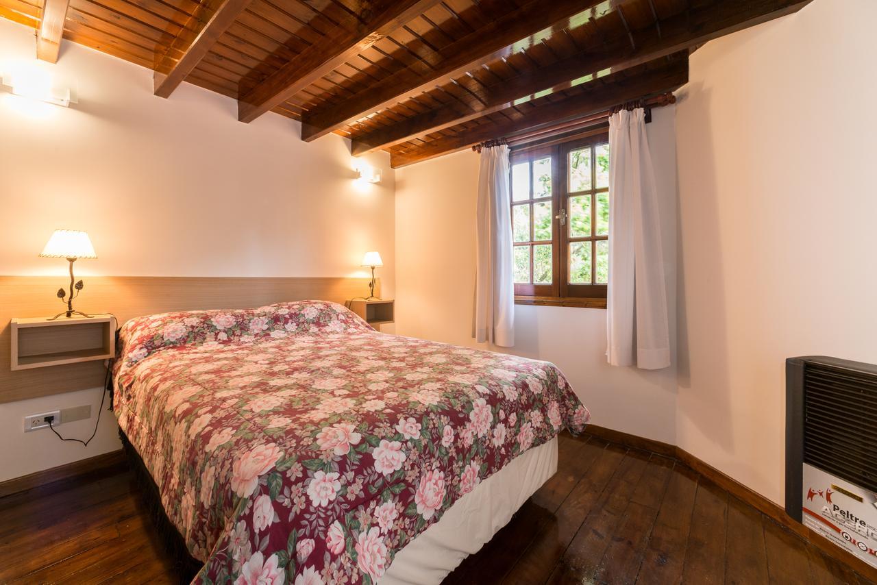 Gonzalez Lodge *