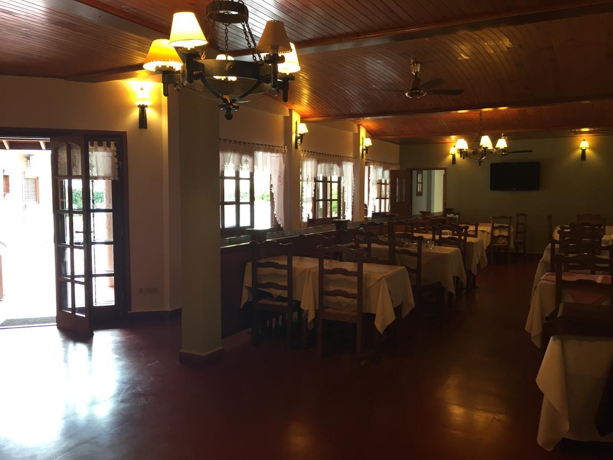 Mutisias Inn