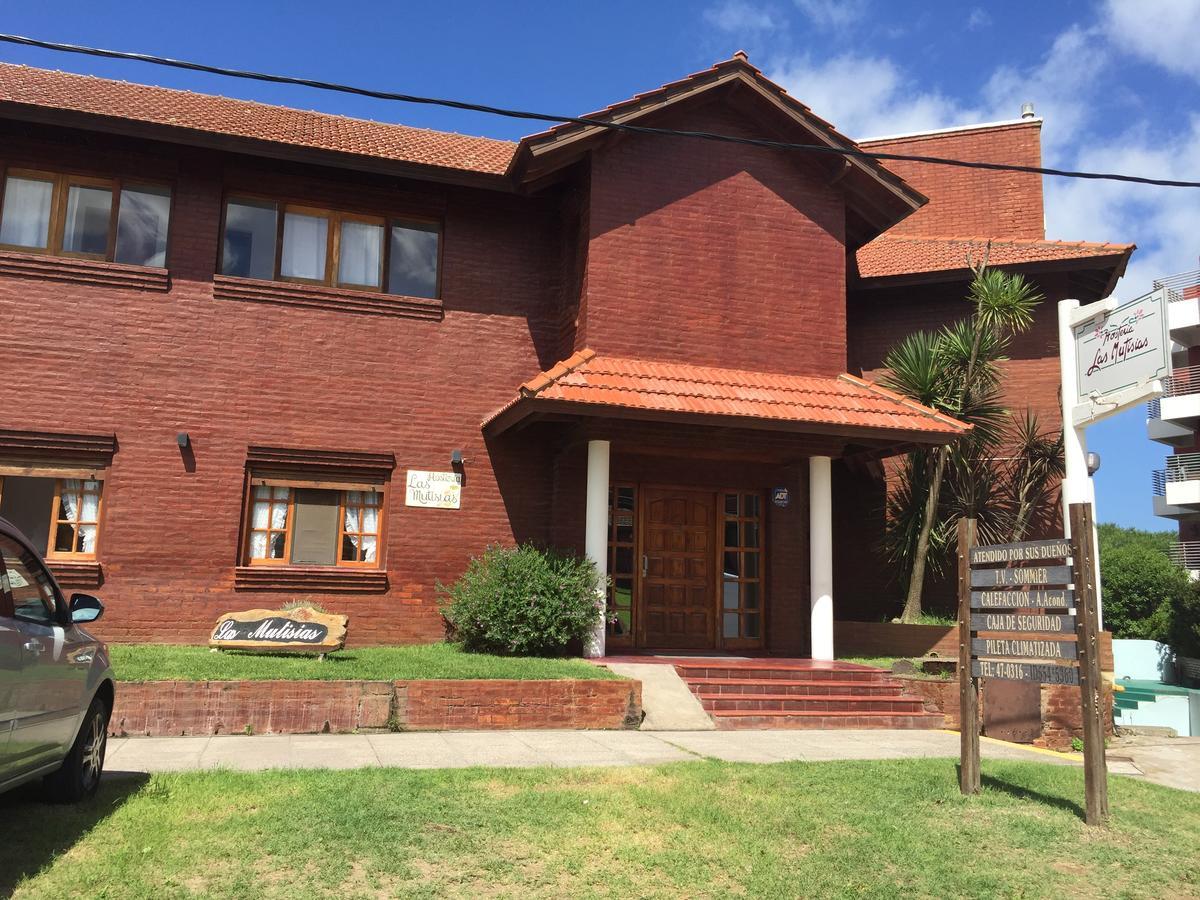 Mutisias Inn 3*