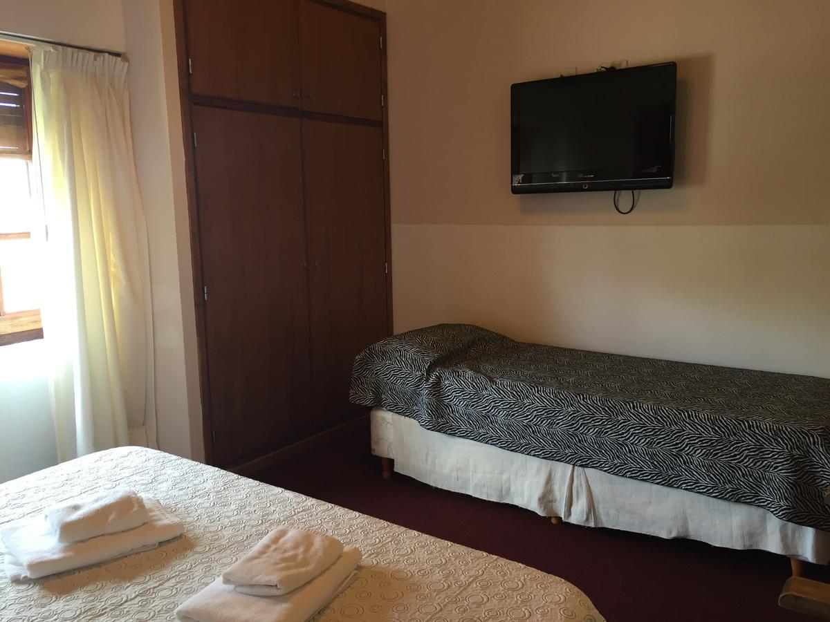 Mutisias Inn 3*