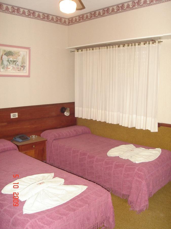 Apolo Hotel 3*