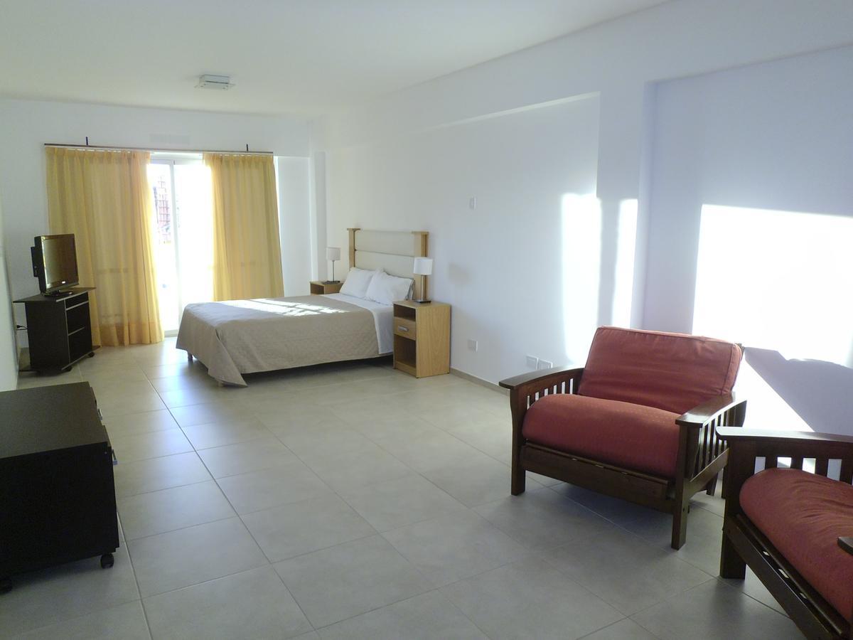 Aparthotel Gesell 365 *