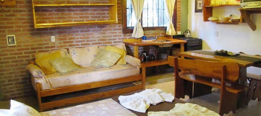 Lodge Loma Escondida & *