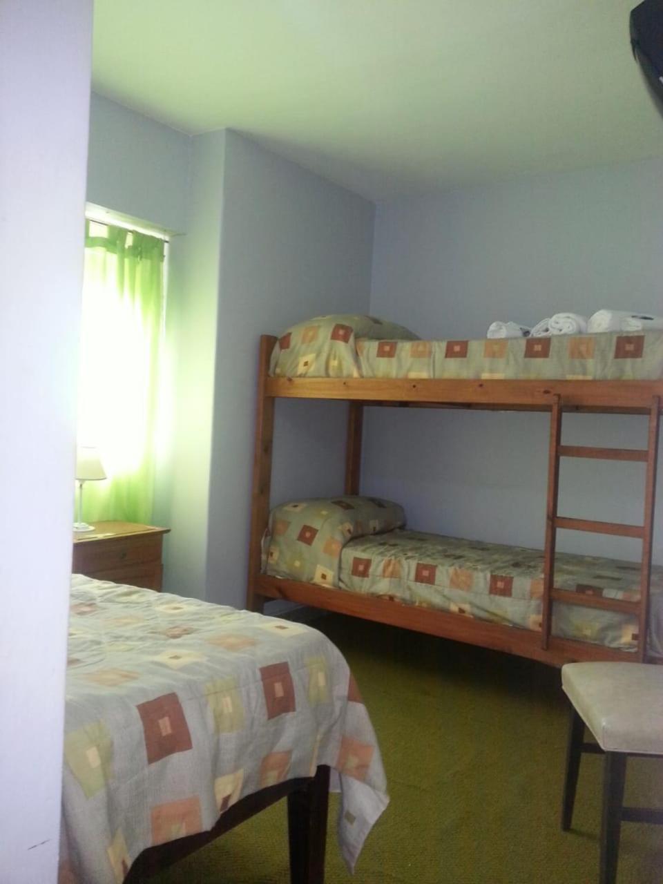 Hotel Oasis