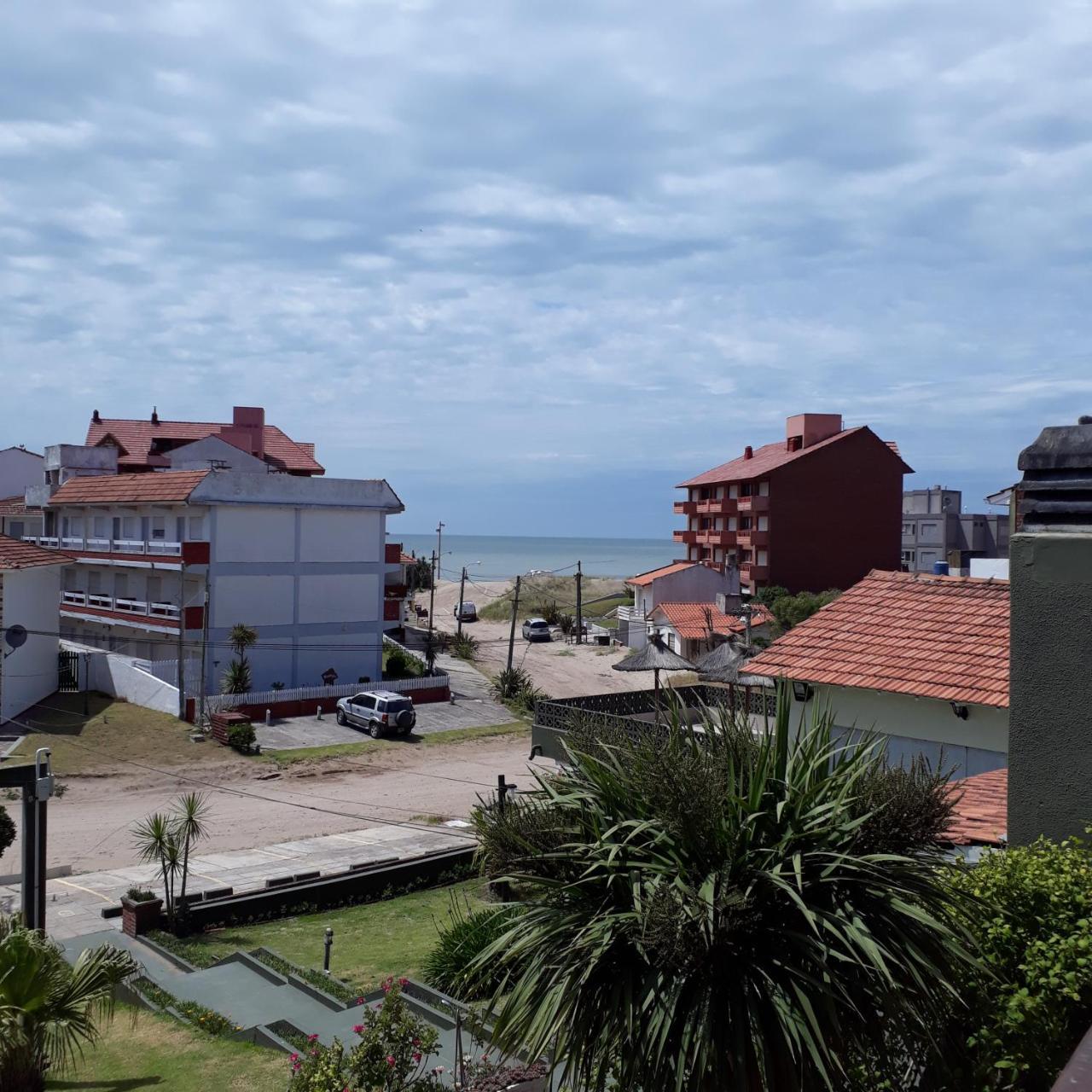 Departamentos Bezbel - Mariska * Villa Gesell
