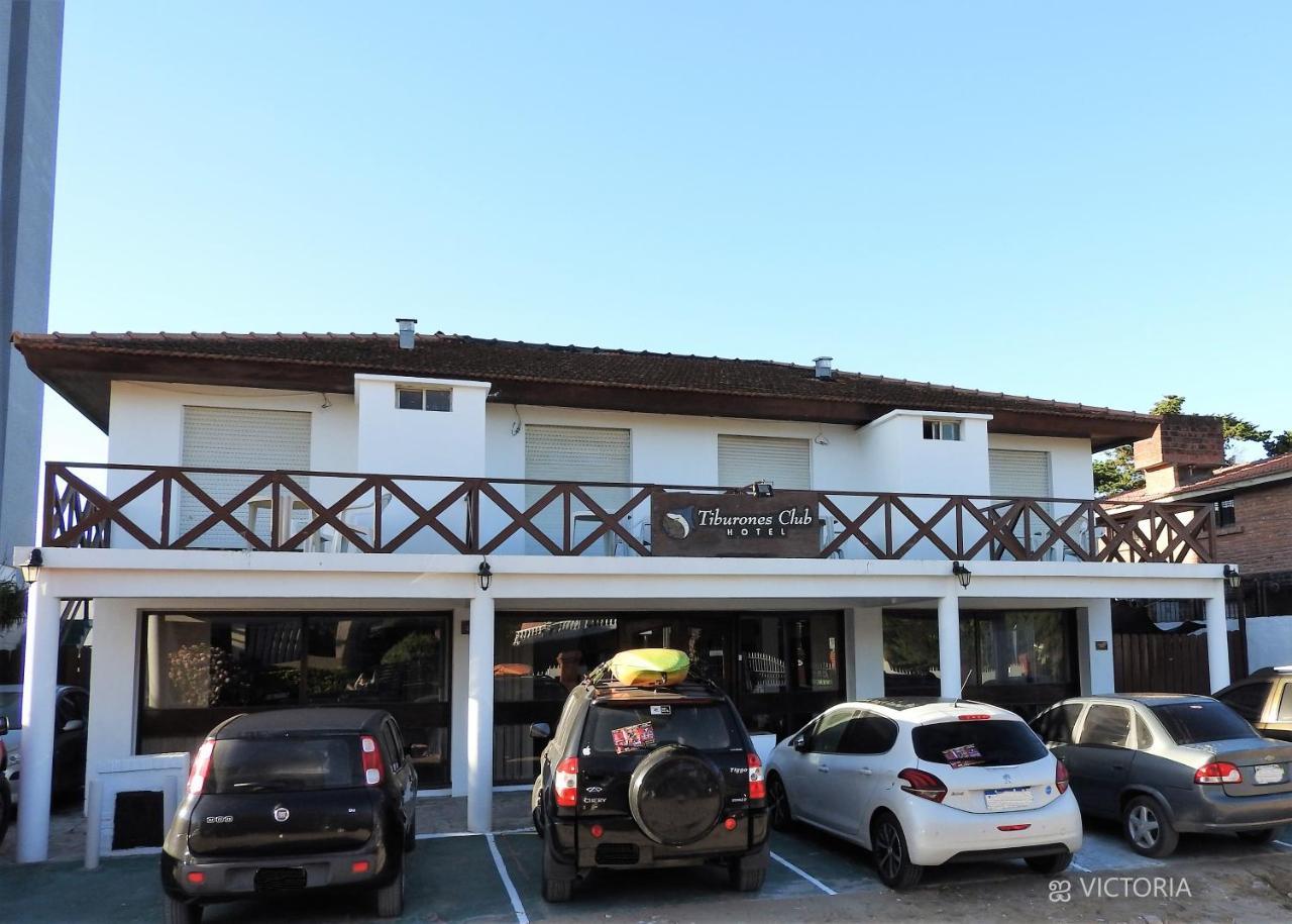 Hotel Tiburones Club