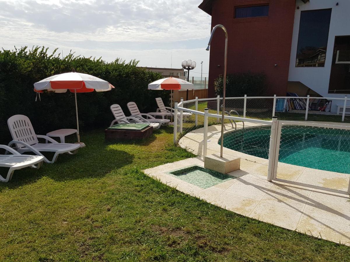 Mutisias Inn