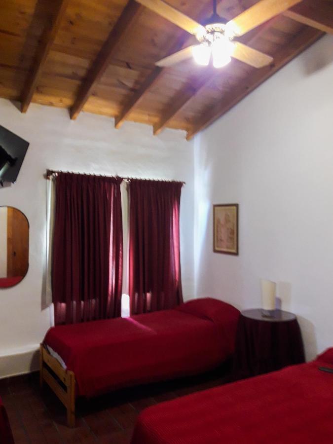 La Redonda Hotel *