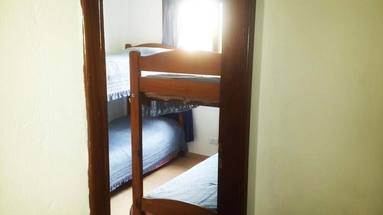 Summer House, Gesell