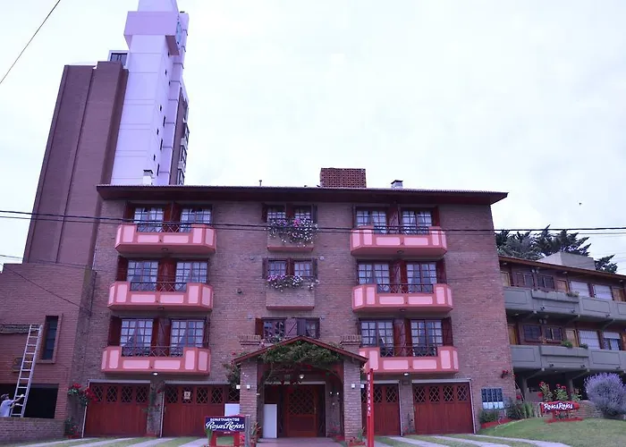 Departamentos Familiares Rosas Rojas