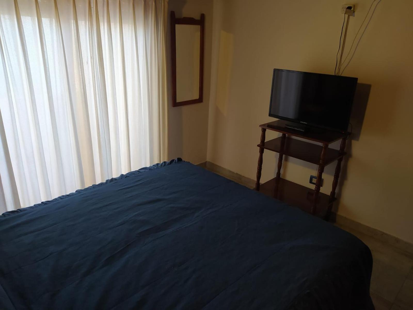 Departamentos Familiares Rosas Rojas Apartamento