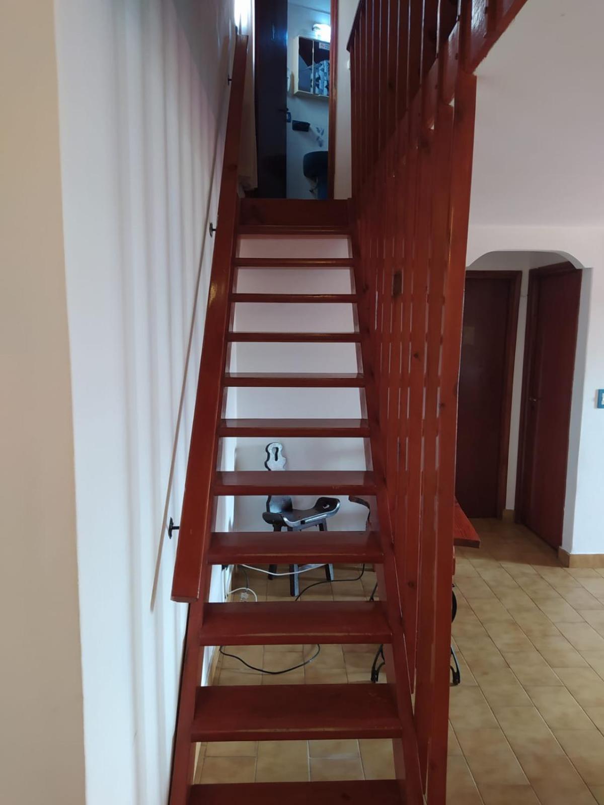 Departamentos Familiares Rosas Rojas Apartamento