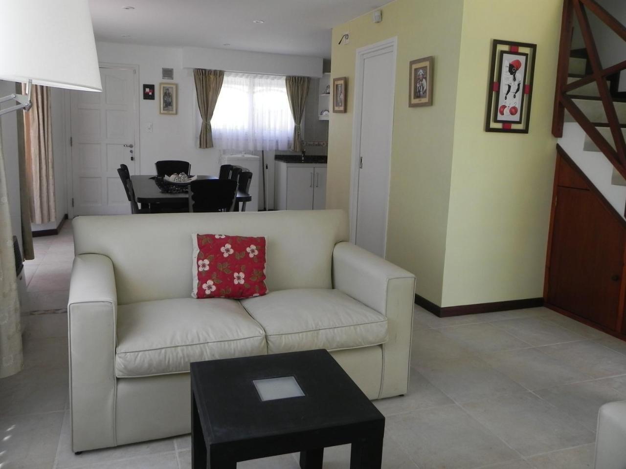 Picun Cuyen * Villa Gesell
